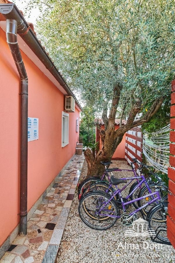 Kuća , blizina grada Umaga. 34