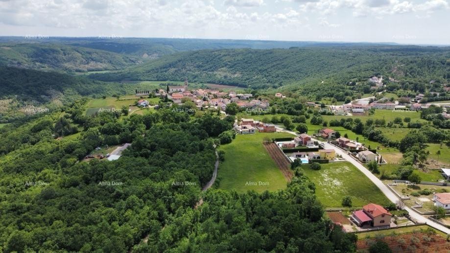 For sale: Construction land 1246 m2, Tinjan 1