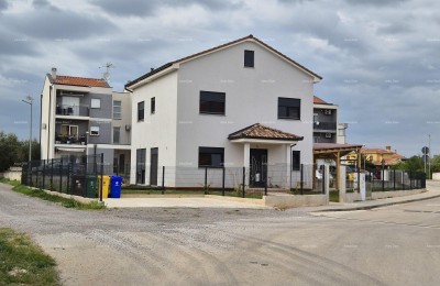 Продается современный сборный дом в Фажане – 300 м от моря, возможность достройки.