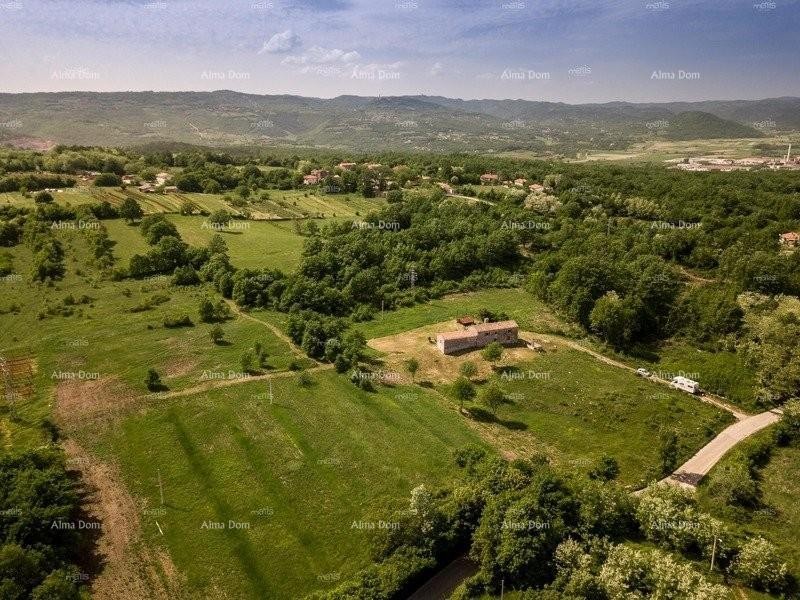 Tenuta istriana con vista sull'Učka a Kršan 1