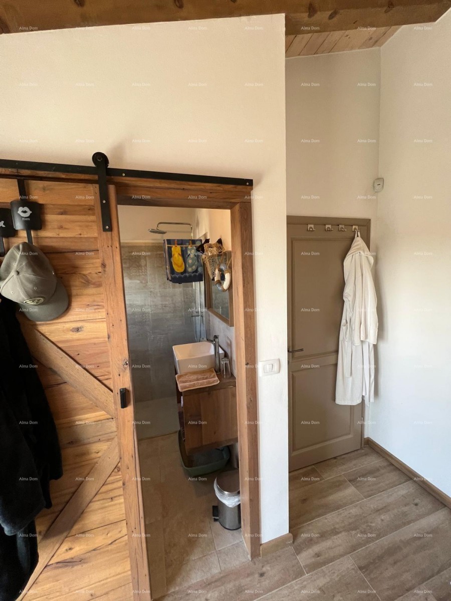 Prekrasna rustikalna kuća s bazenom i manjim dodatnim objektom-pool house, Svetvinčenat! 11