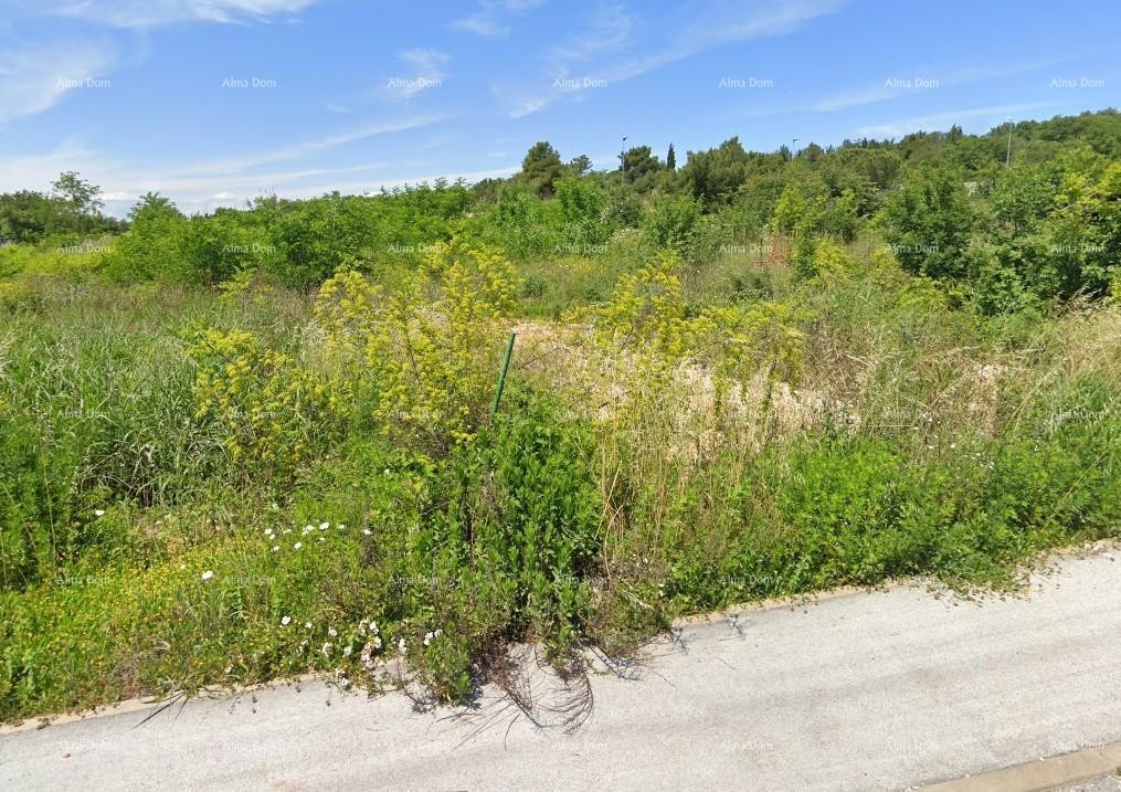 For sale: construction land – 2100 m², industrial zone Umag 1