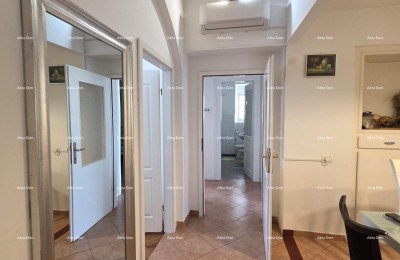 PULA! Prodaja stanovanja – 80 m², odlična lokacija.
