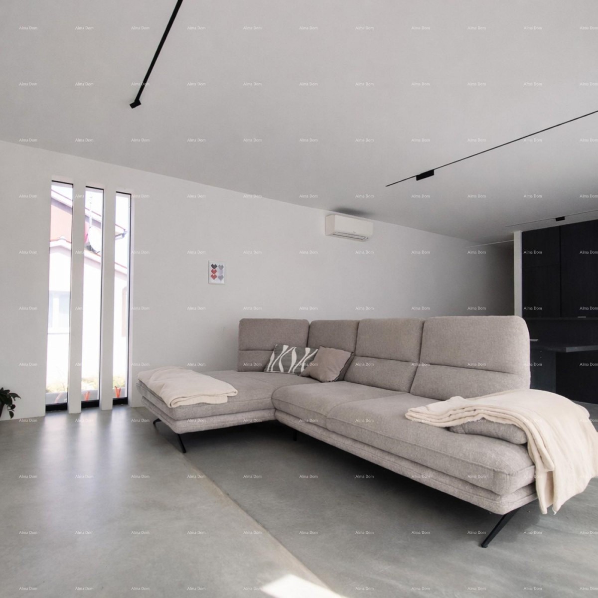 LABIN – new construction with a large yard in a peaceful environment 2