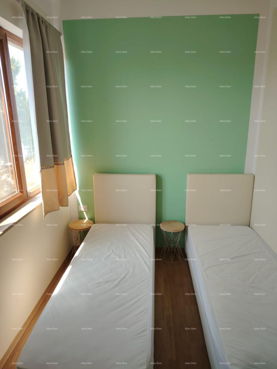 Trosoban stan odmah do mora, Premantura 30