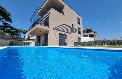 Sale of a luxurious duplex apartment with a pool, Tar! S2