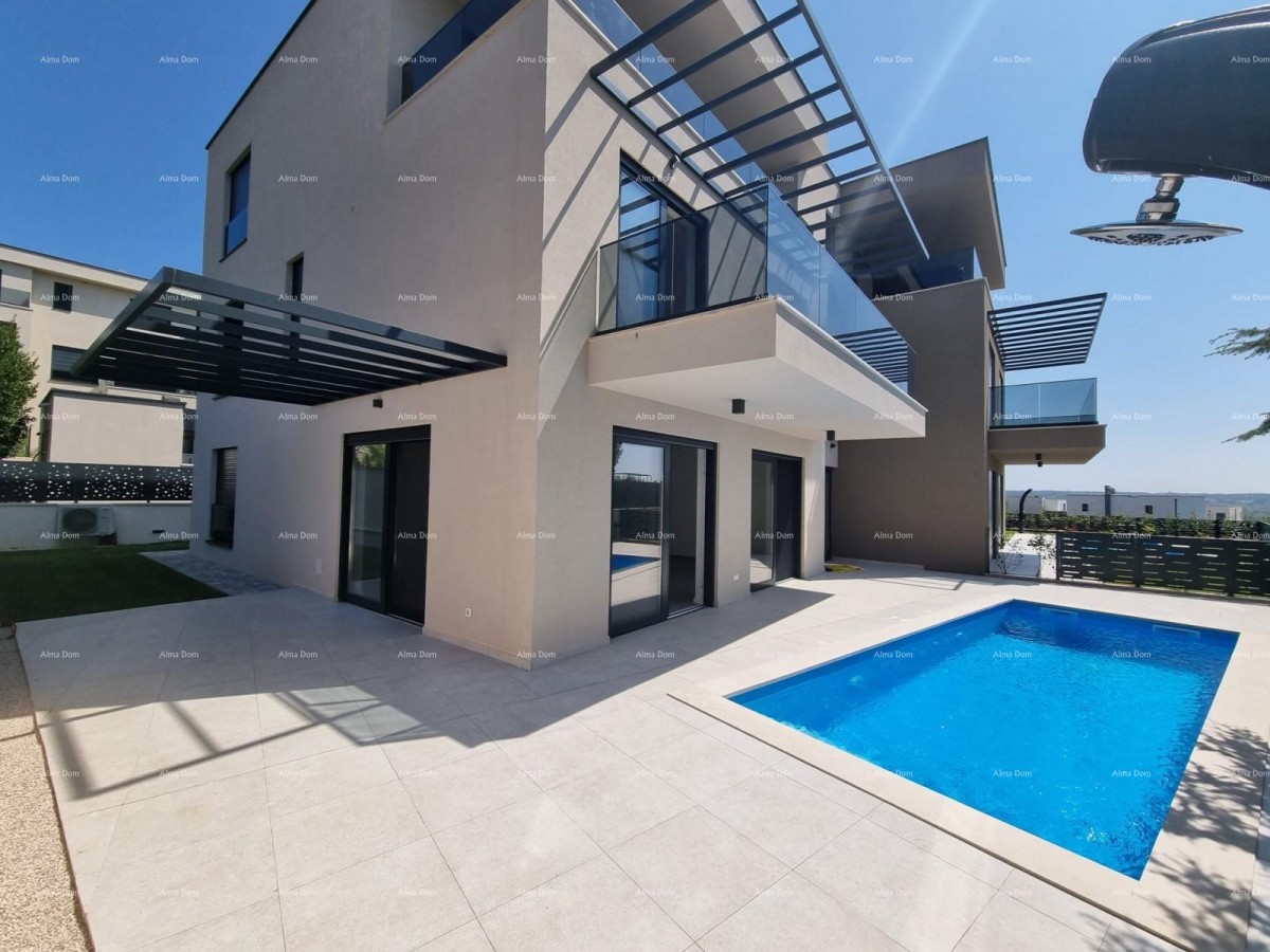 POREČ  TAR !!  Luksuzni dvoetažni stan s bazenom !S1 21