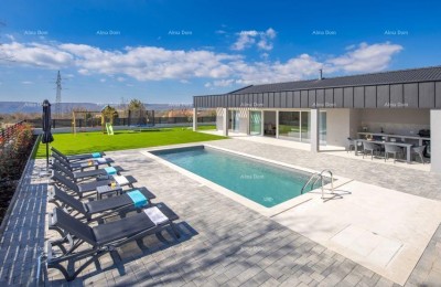 Modern Villa with Pool Near Labin and Raša