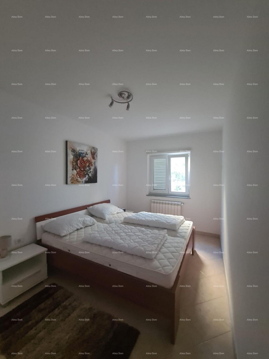 Prodaja šarmantnega stanovanja v pritličju, 60 m², Duga Uvala 7