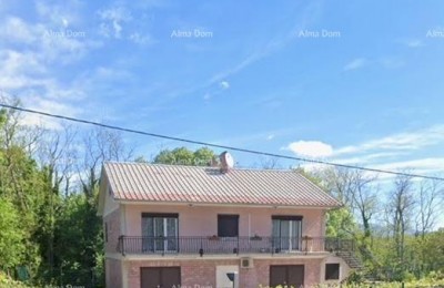 CASA CON AMPIO GIARDINO E SPAZIO DI MAGAZZINO