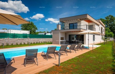 Newly built luxury villa with heated pool! Surroundings of Svetvinčent