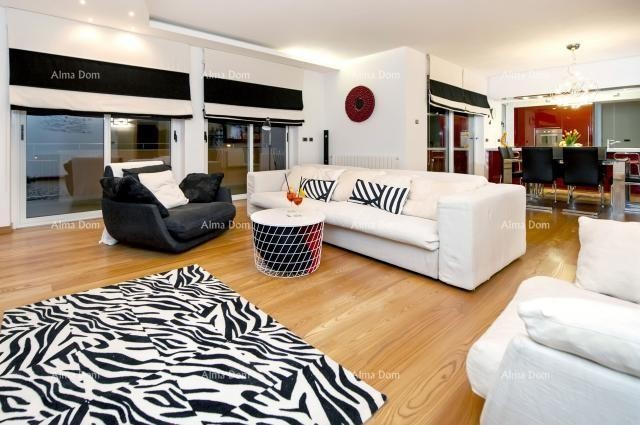 Rovinj, Beautiful Villa with Pool 8