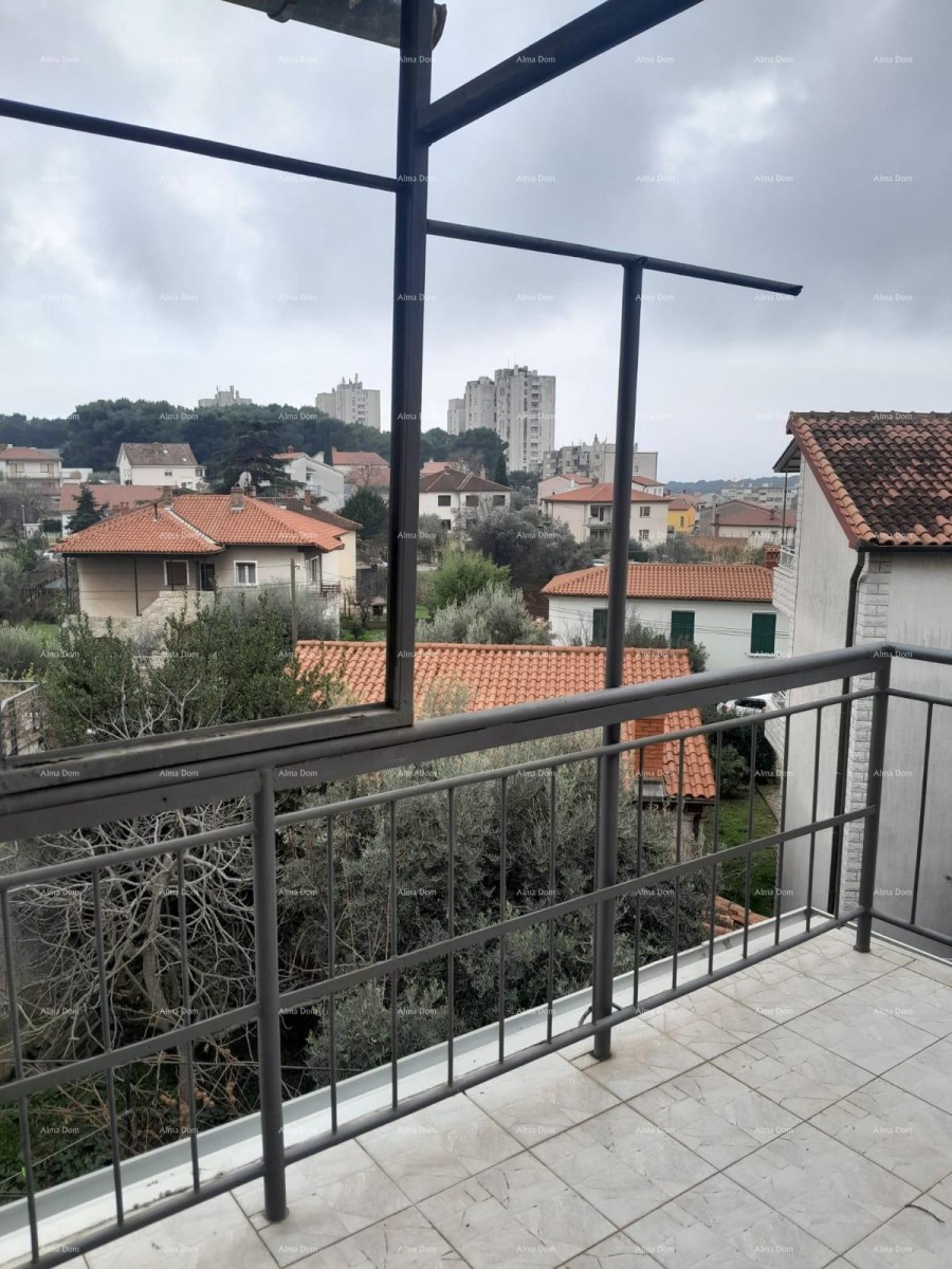 Pula Veruda. For Sale – 1st Floor of a House with Garden and Parking 1