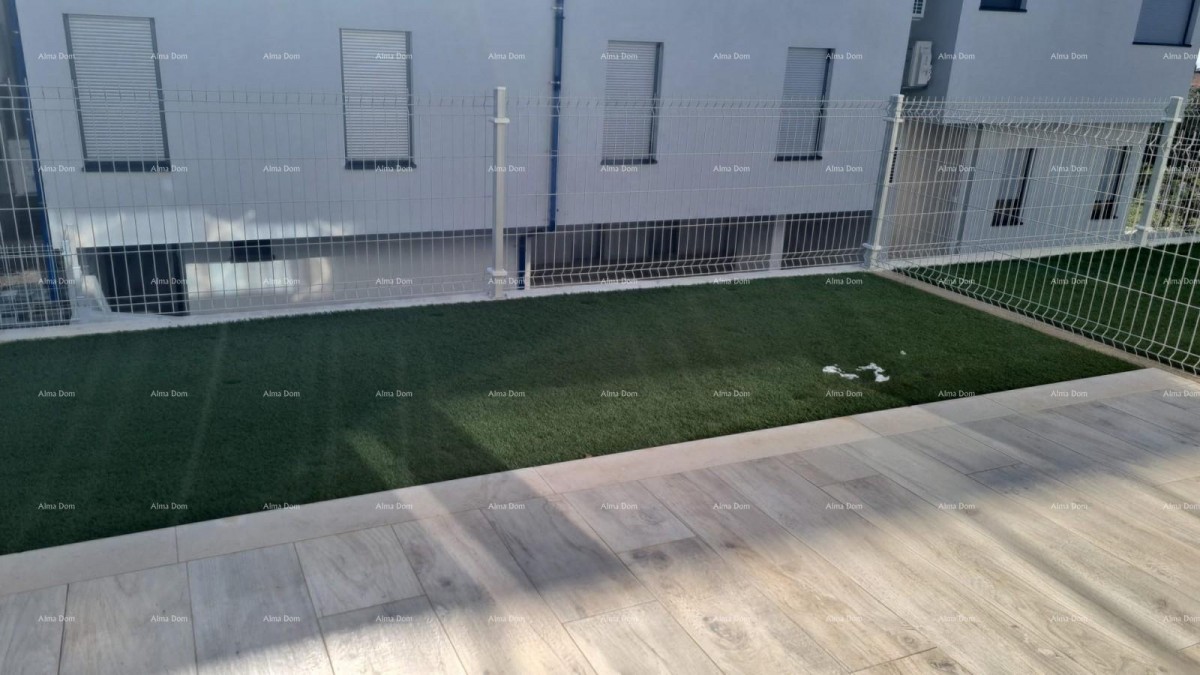 Moderan  apartman u bloku B s dva parkirna mjesta, blizina Umaga! S1 14