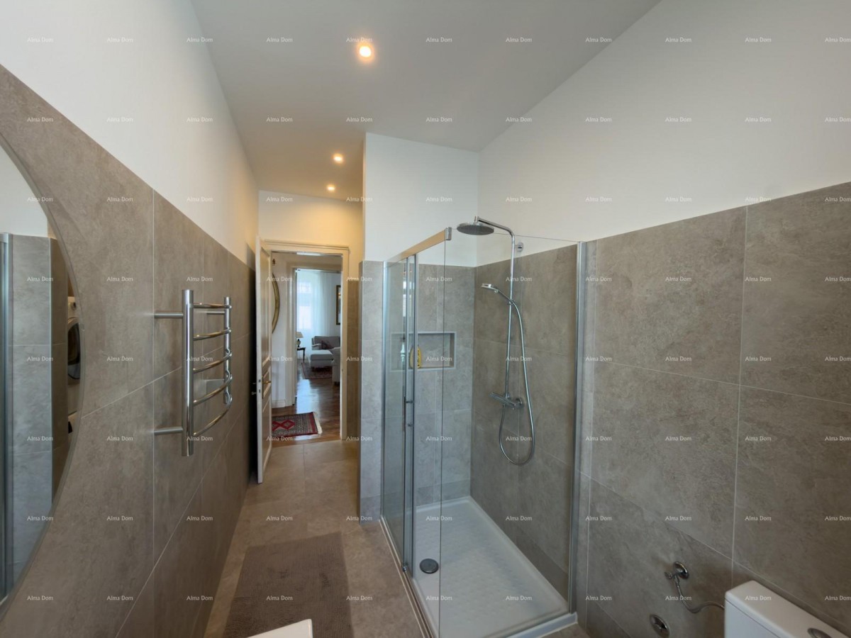 Renovated Apartment in the Center of Pula! 16