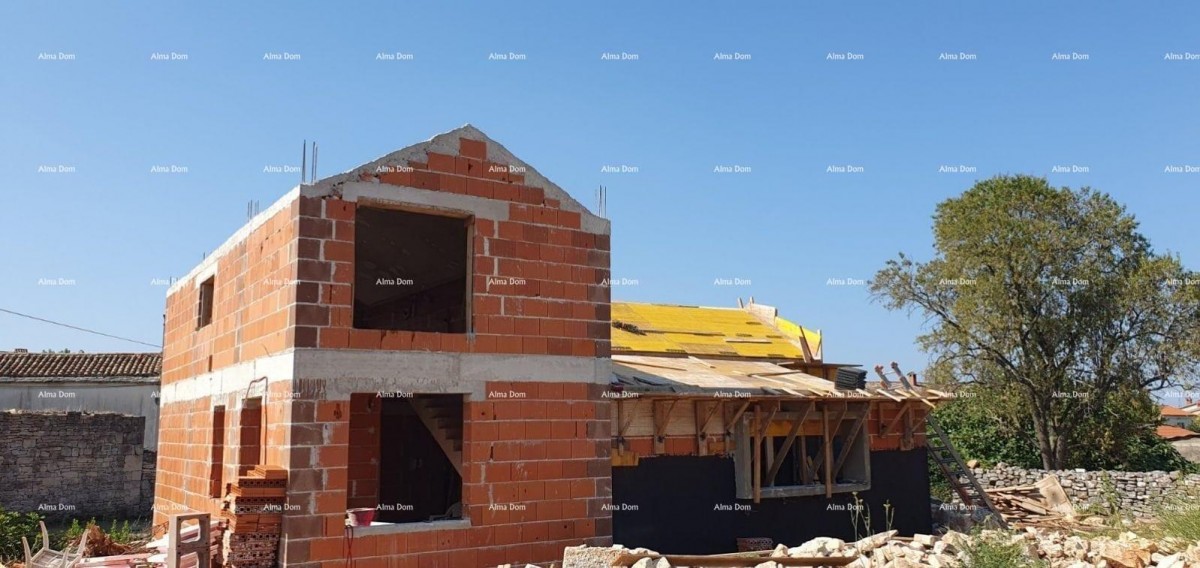 Vodnjan. Hiša v gradnji z bazenom in Svetvinčenat, zemljišče z gradbenim dovoljenjem! 8