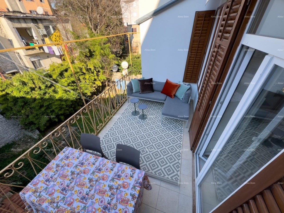 Stiamo vendendo un appartamento ristrutturato nel centro di Pola! 42