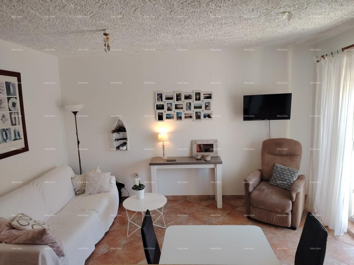 Medulin, Burle, apartment 50 m from the sea with a view! 8