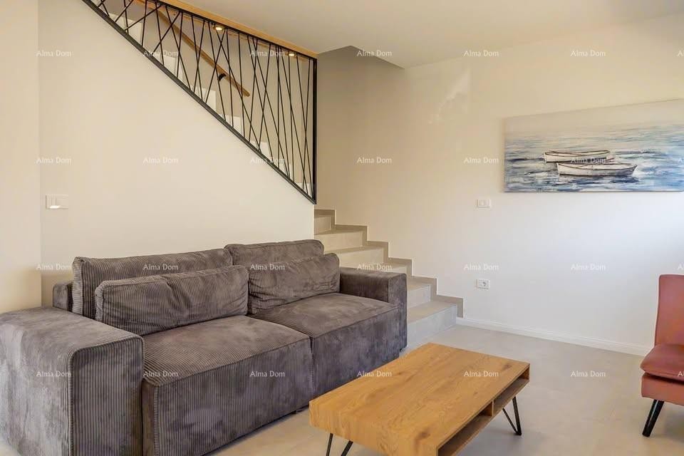 Casa a schiera, Valbandon 4