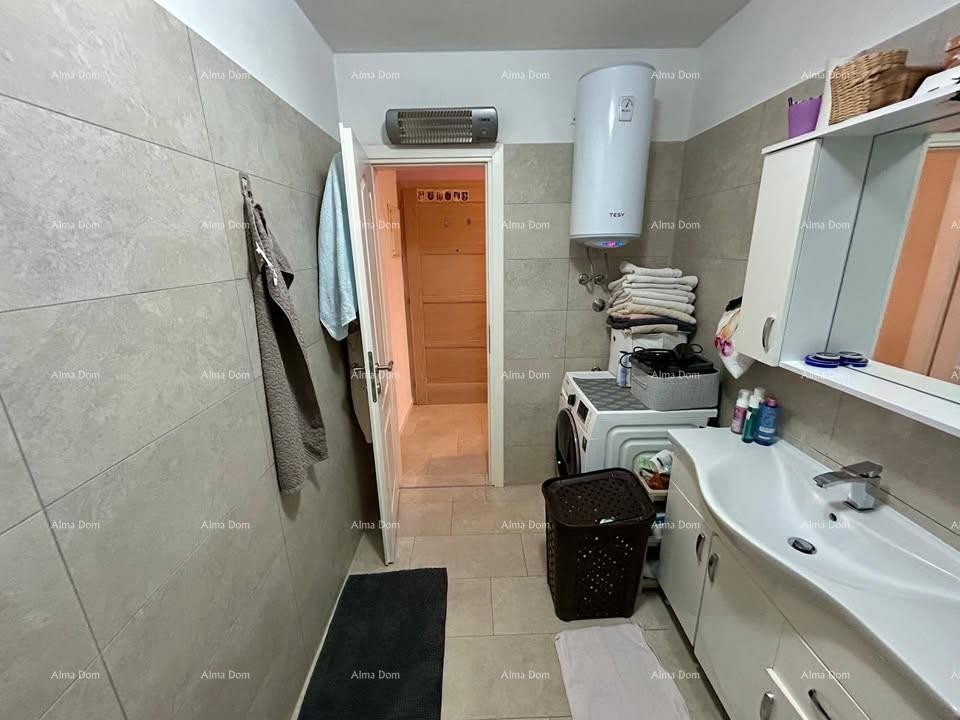 Prodaja stanovanja – 65 m², Novigrad 15