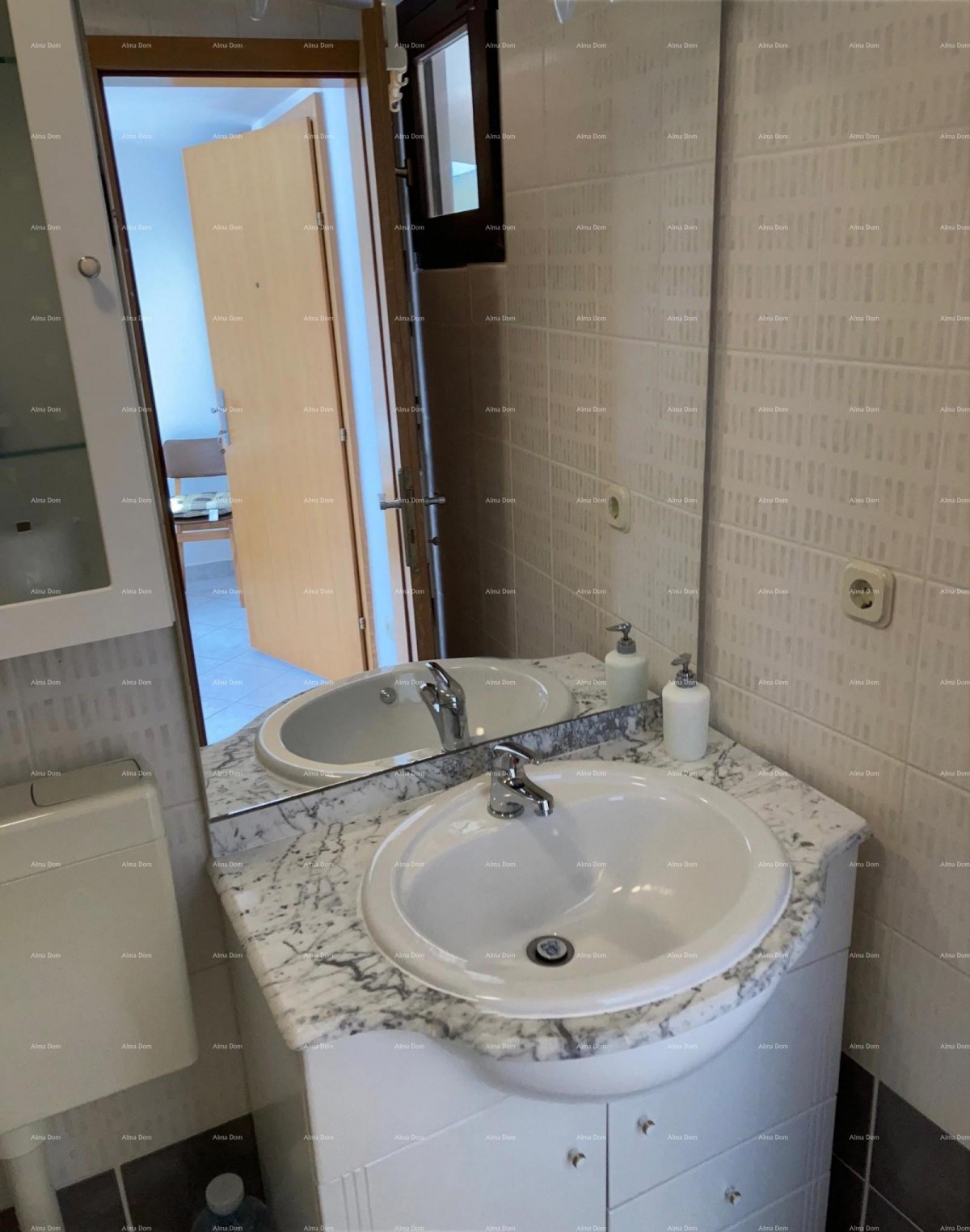 Apartmajska hiša v centru Vrsarja – 200 m od morja 14