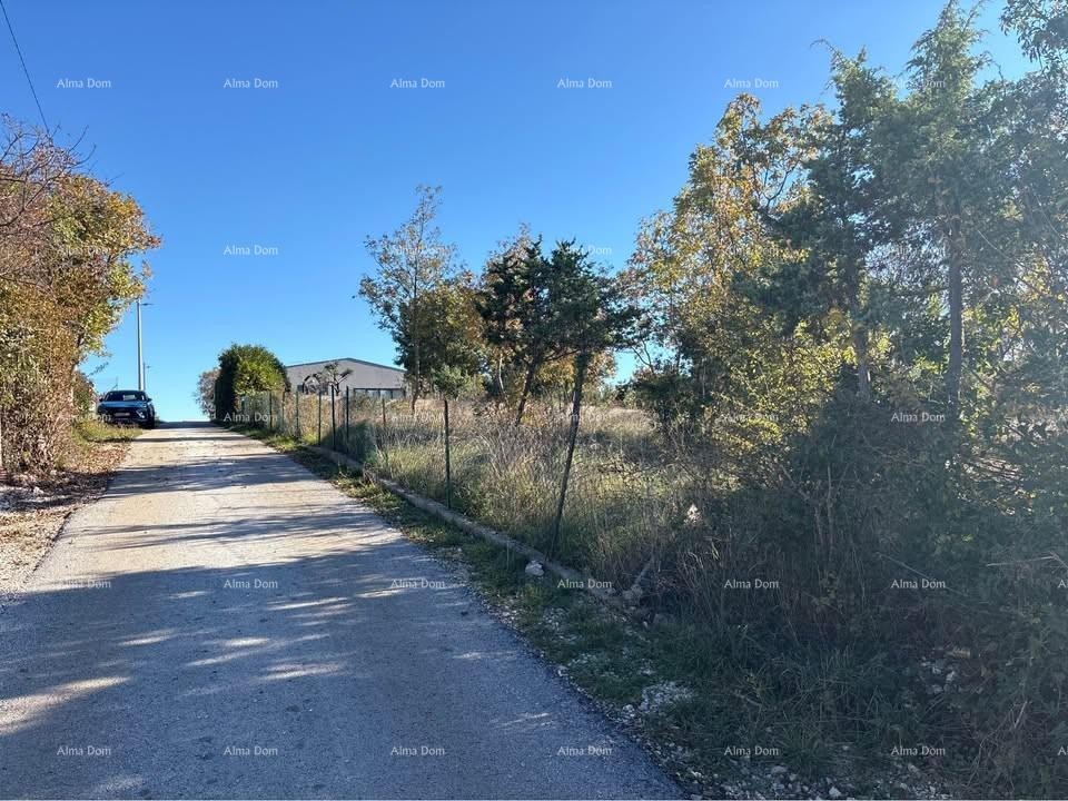 Građevinsko zemljište s pravomoćnom dozvolom – Barban 4