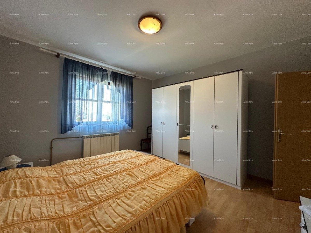 Prodajemo kuću sa pet apartmana na odličnoj lokaciji! 10