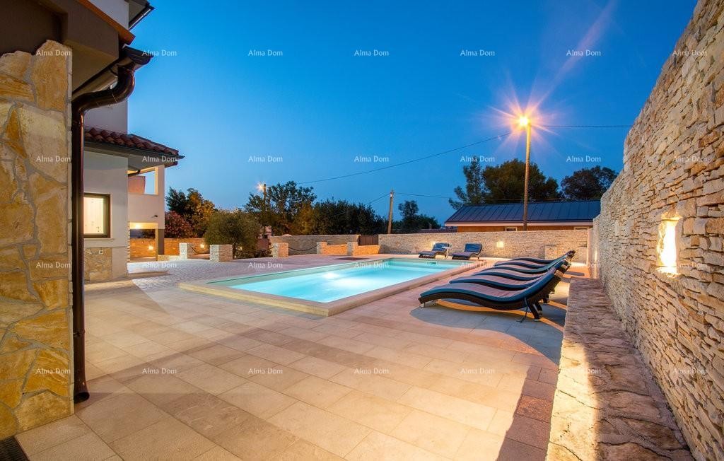 Премантура, отдельный дом с 5 спальнями. Близость к морю. 14