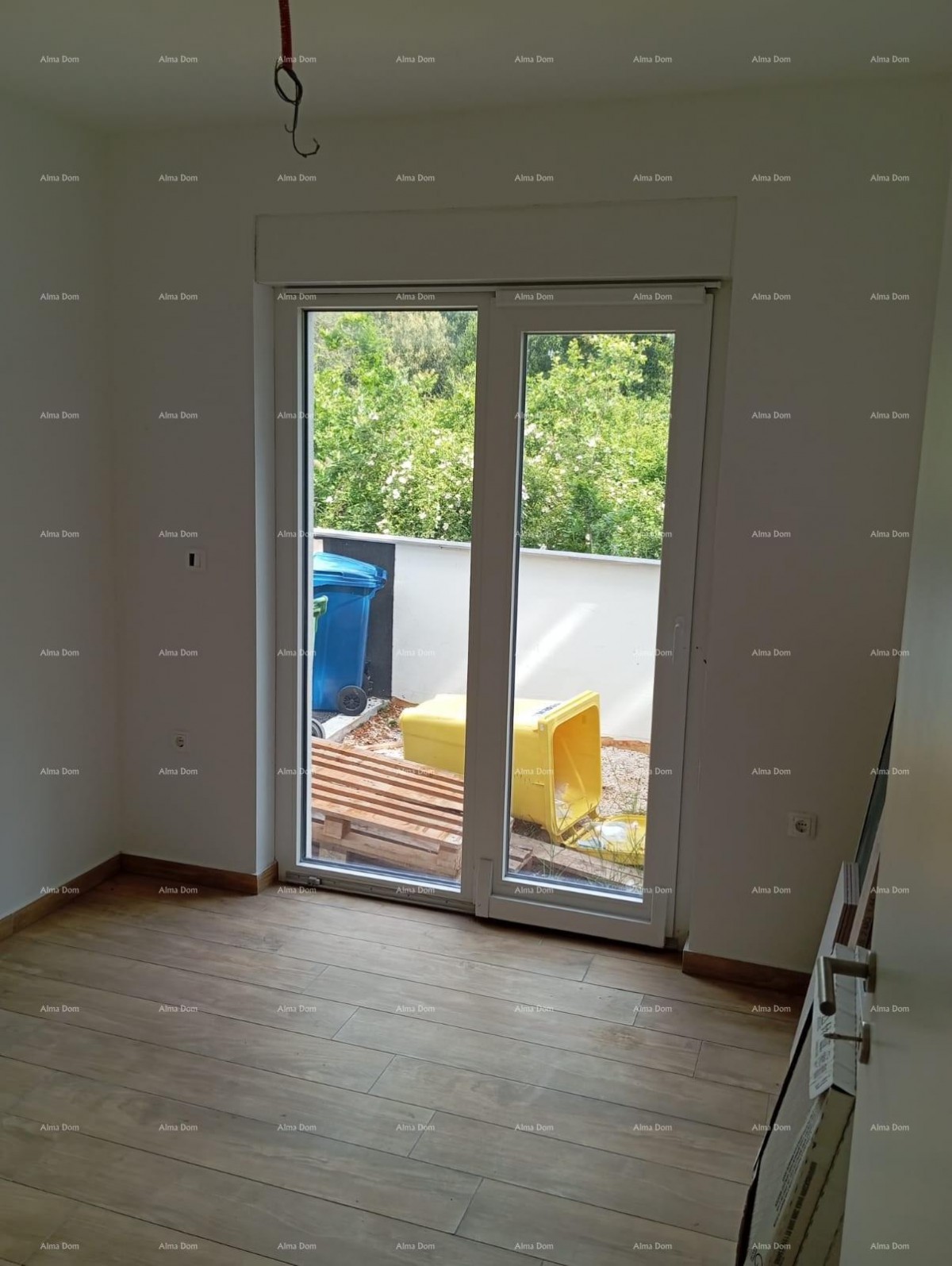 For Sale: Two-Bedroom Apartment with Garden – Medulin! Separated Ownership – Usage Permit! 10