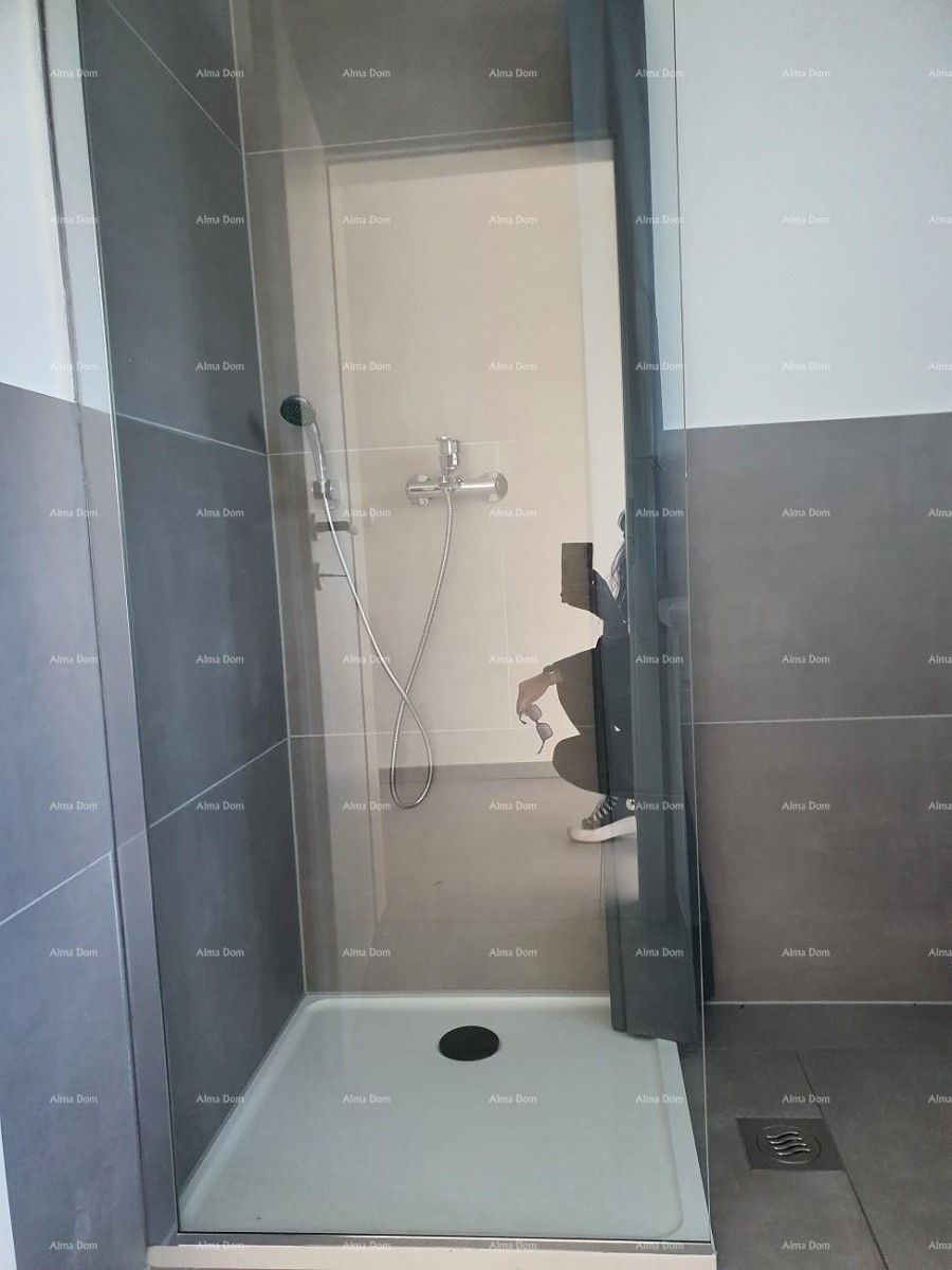 Labin  3-storey house with 3 apartments at a realistic price. 4