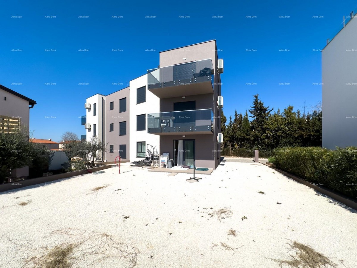 Stiamo vendendo un nuovo appartamento con un ampio giardino a Medolino! 20