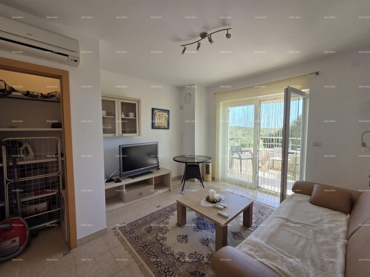 For sale: Charming 60 m² apartment, Duga Uvala, sea view 15