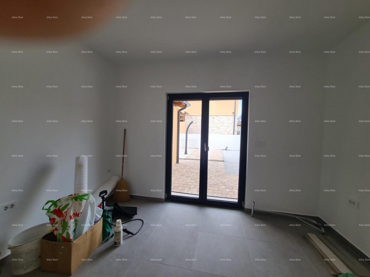 Casa con piscina in vendita -Svetvinčenat 10