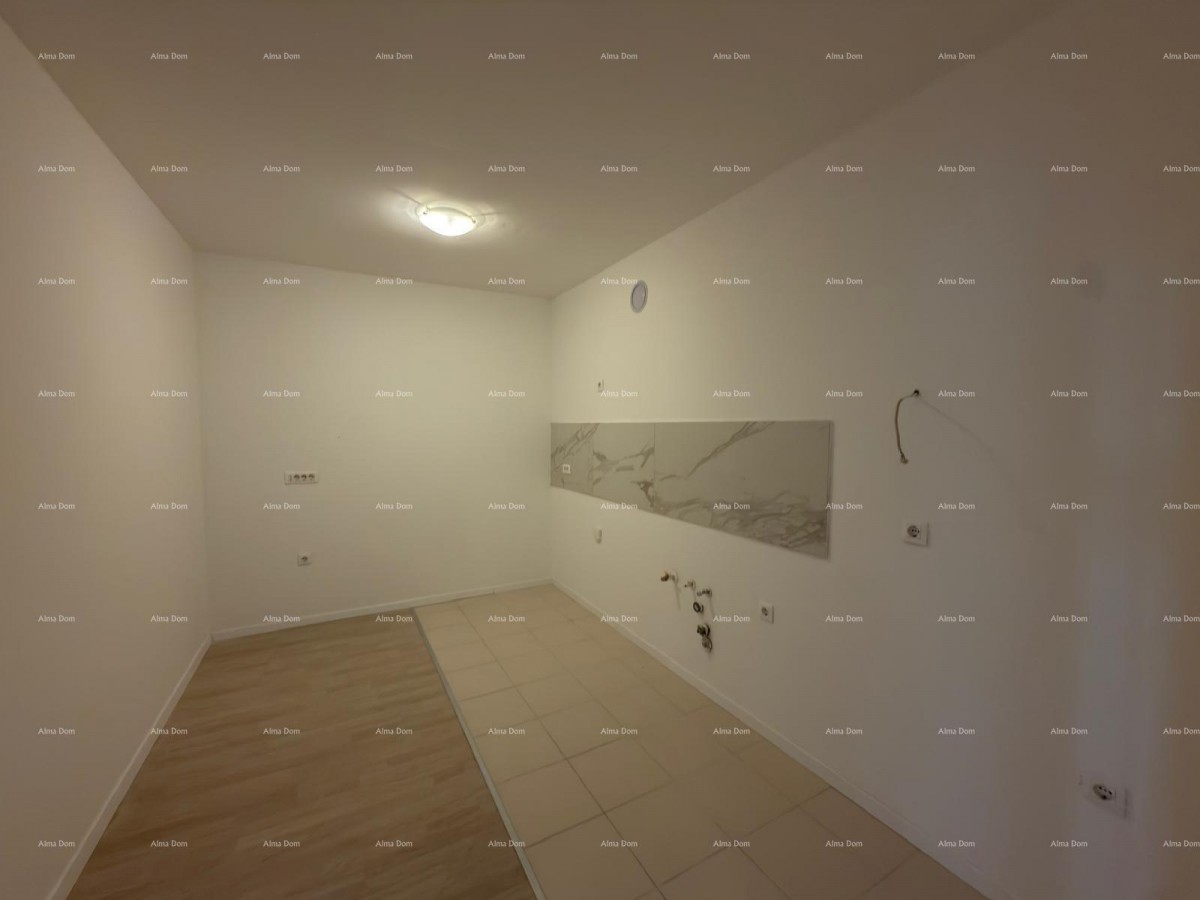 Top location! Apartment for sale in close proximity to the city center, Pula! 4