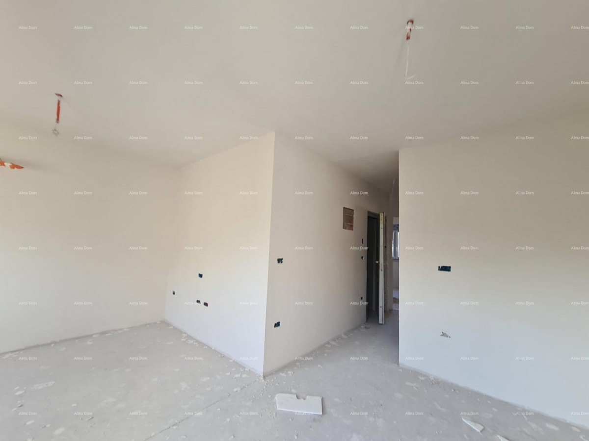 Prodaje se stan u Puli 13