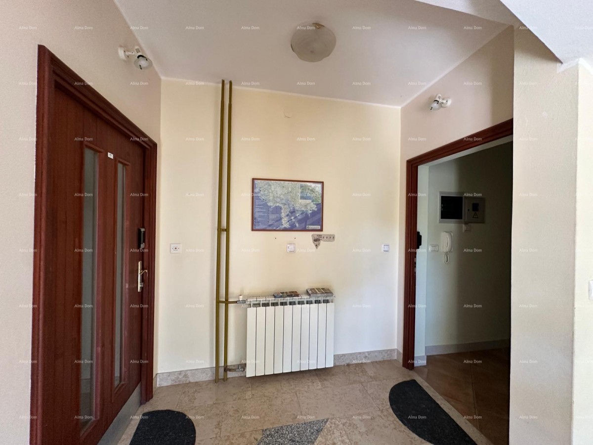 Prodajemo kuću sa pet apartmana na odličnoj lokaciji! 5