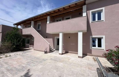 For sale: a fantastic house with three apartments in Medulin!