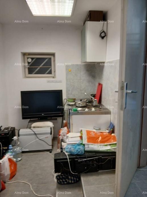 Pula – prodaja stan 56 m², pritličje 4