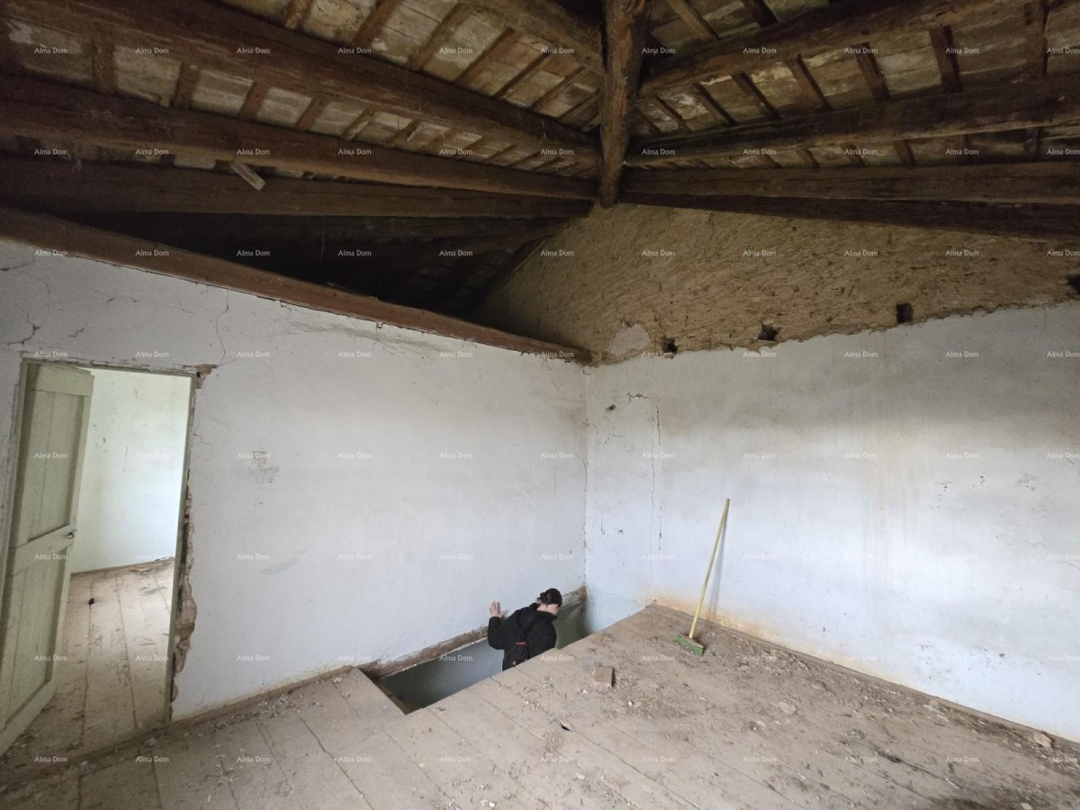 Галижана – каменный дом с земельным участком и колодцем 15