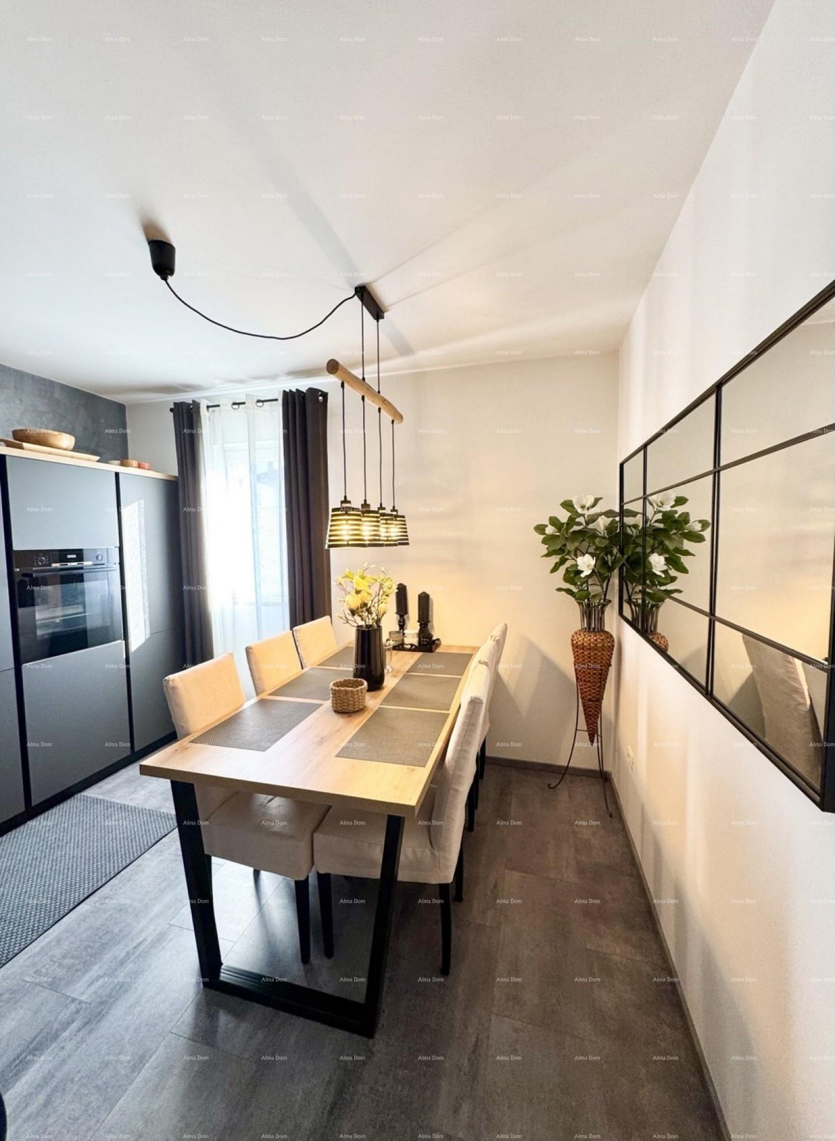 MODERNO UREĐEN STAN–  UMAG | 60 m² 1