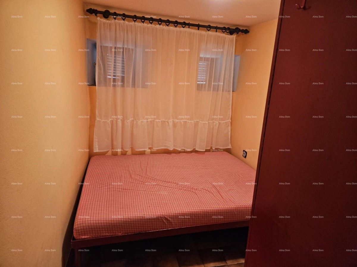 Перо́ж! Дом в ряду! 11