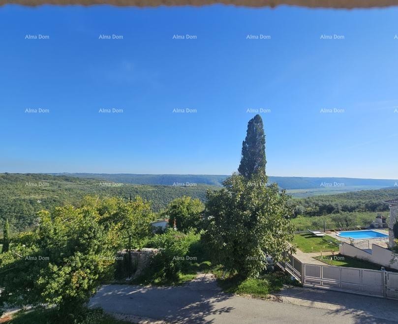 Istarska kamena hiša s pogledom na morje – Buja 2