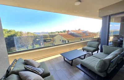 Pula. Stoja. Par minuta do mora. Luksuzna novogradnja! Stan s pogledom na more!