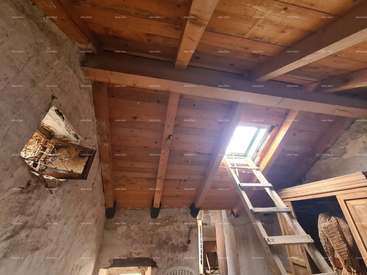 For sale: old stone house in Peroj 5