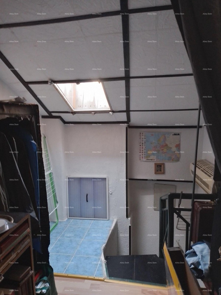 Галижана – Каменный дом в центре Галижаны, недалеко от Фажаны и Бриуни 11