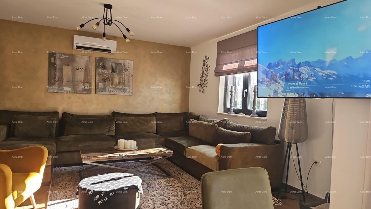 Beautiful house with a pool and garden near Labin 2