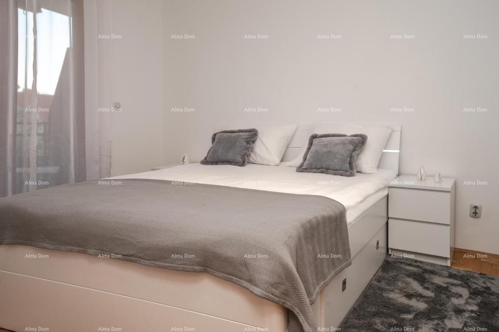 Stiamo vendendo un appartamento a Rabac con vista sul mare. 7