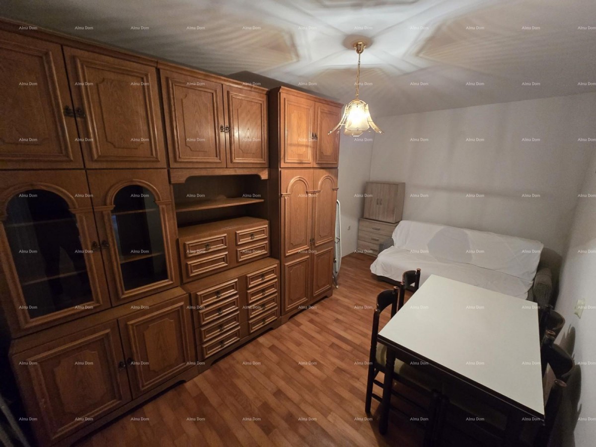 Authentic Istrian Property Near Žminj – House with Great Potential! 28