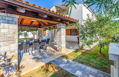 Casa in vendita a Medolino