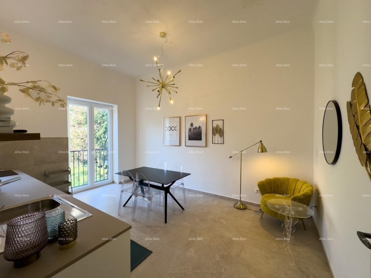 Prodajemo renoviran stan u centru Pule! 9